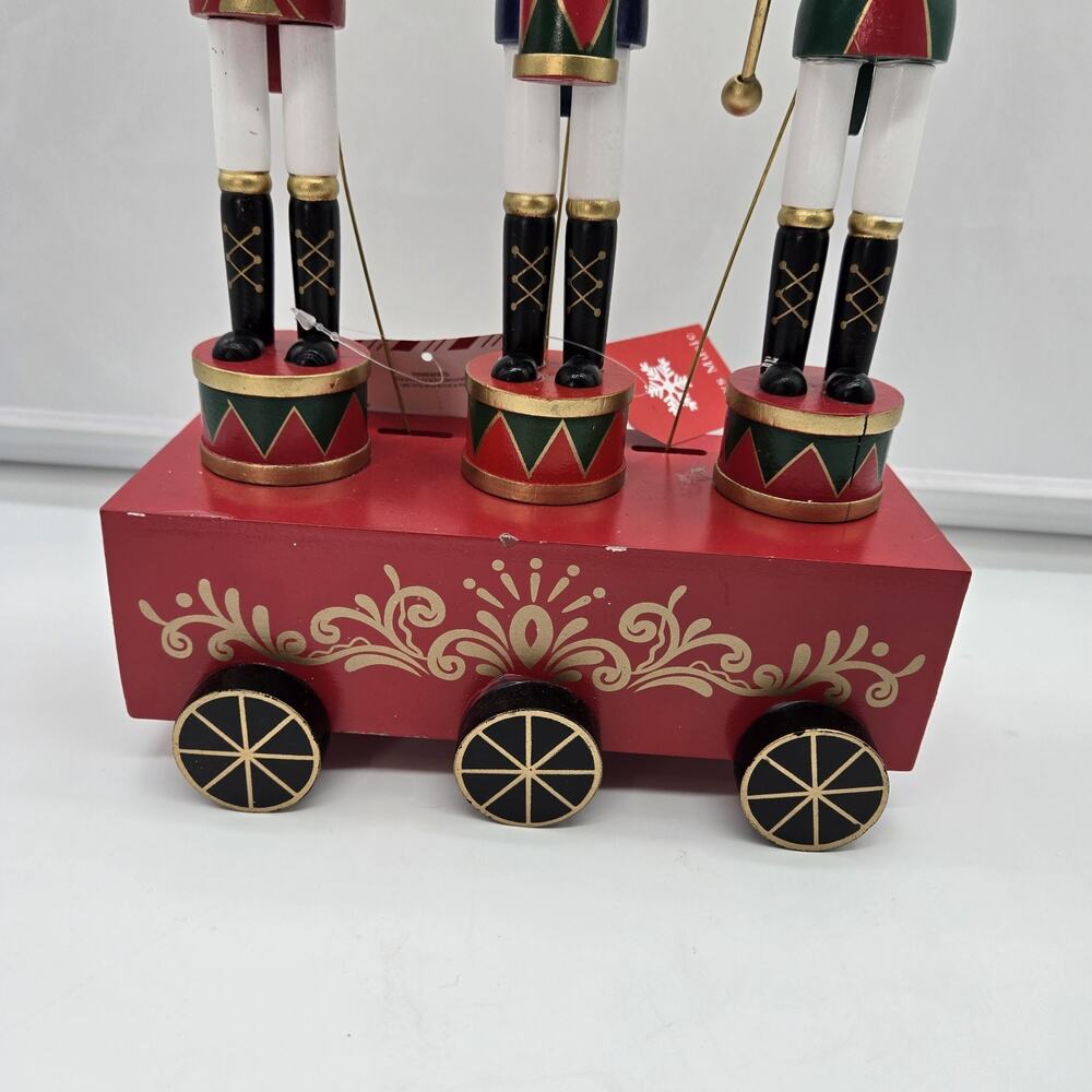 Christmas Trio Nutcrackers ANIMATED Music Box NEW North Pole Holiday MSRP $70 - Picture 3 of 8